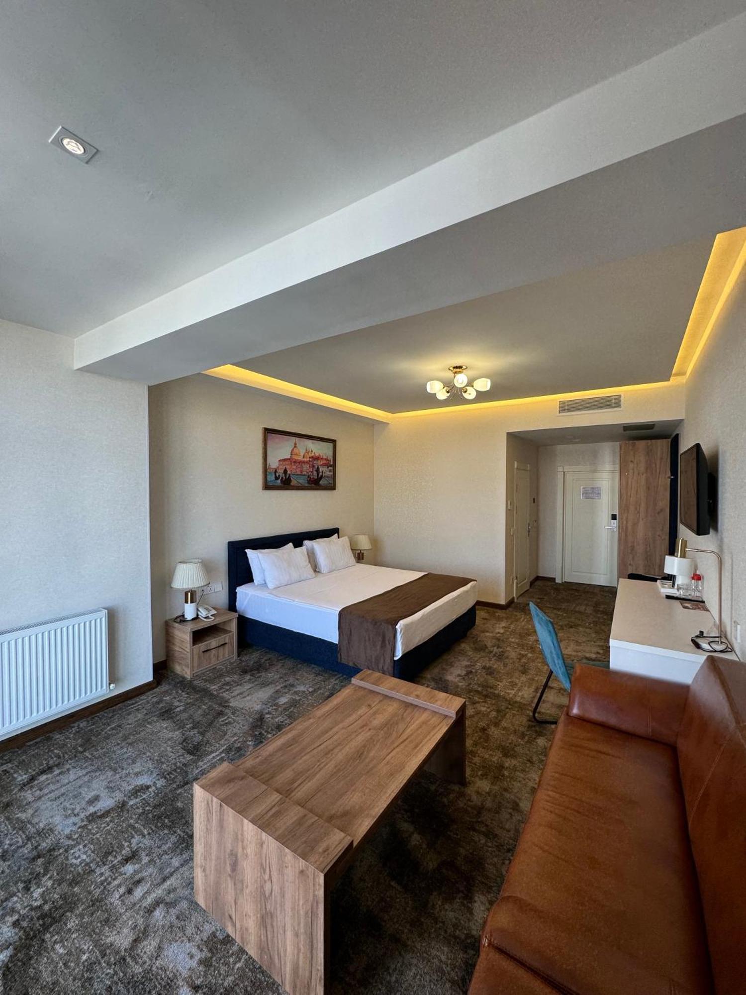 Garnet Mir Hotel Taškent Exteriér fotografie